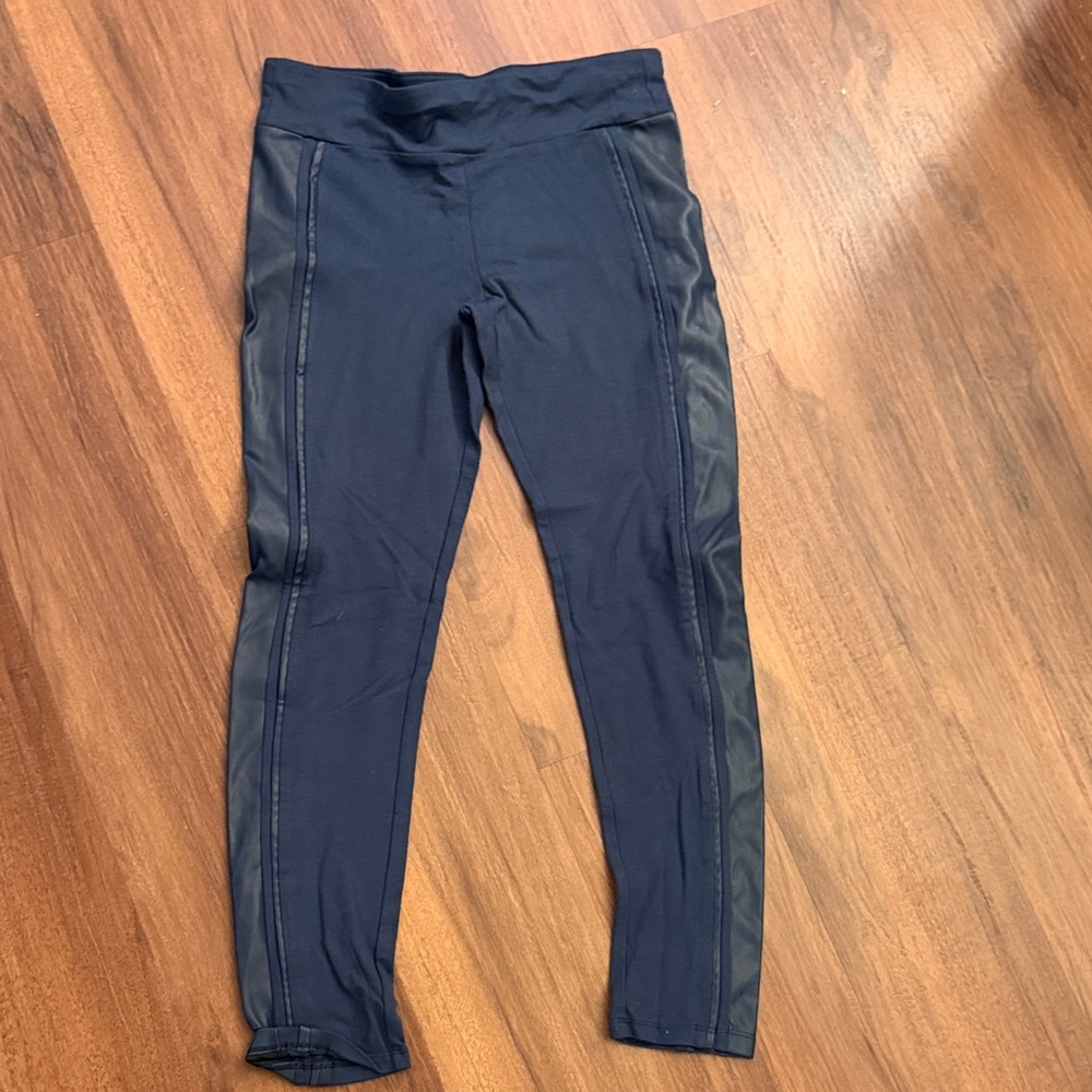 Women's Black Leggings